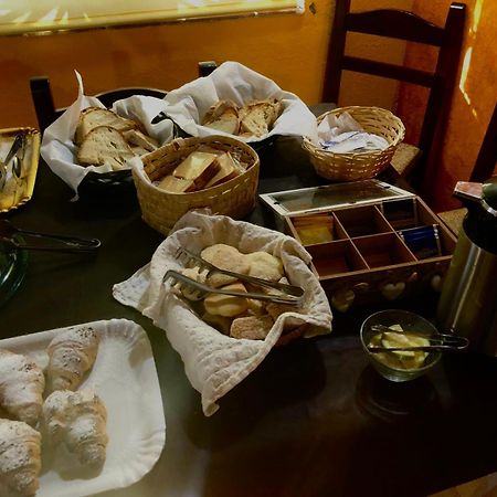 Agriturismo Santa Lucia Tratalias Экстерьер фото