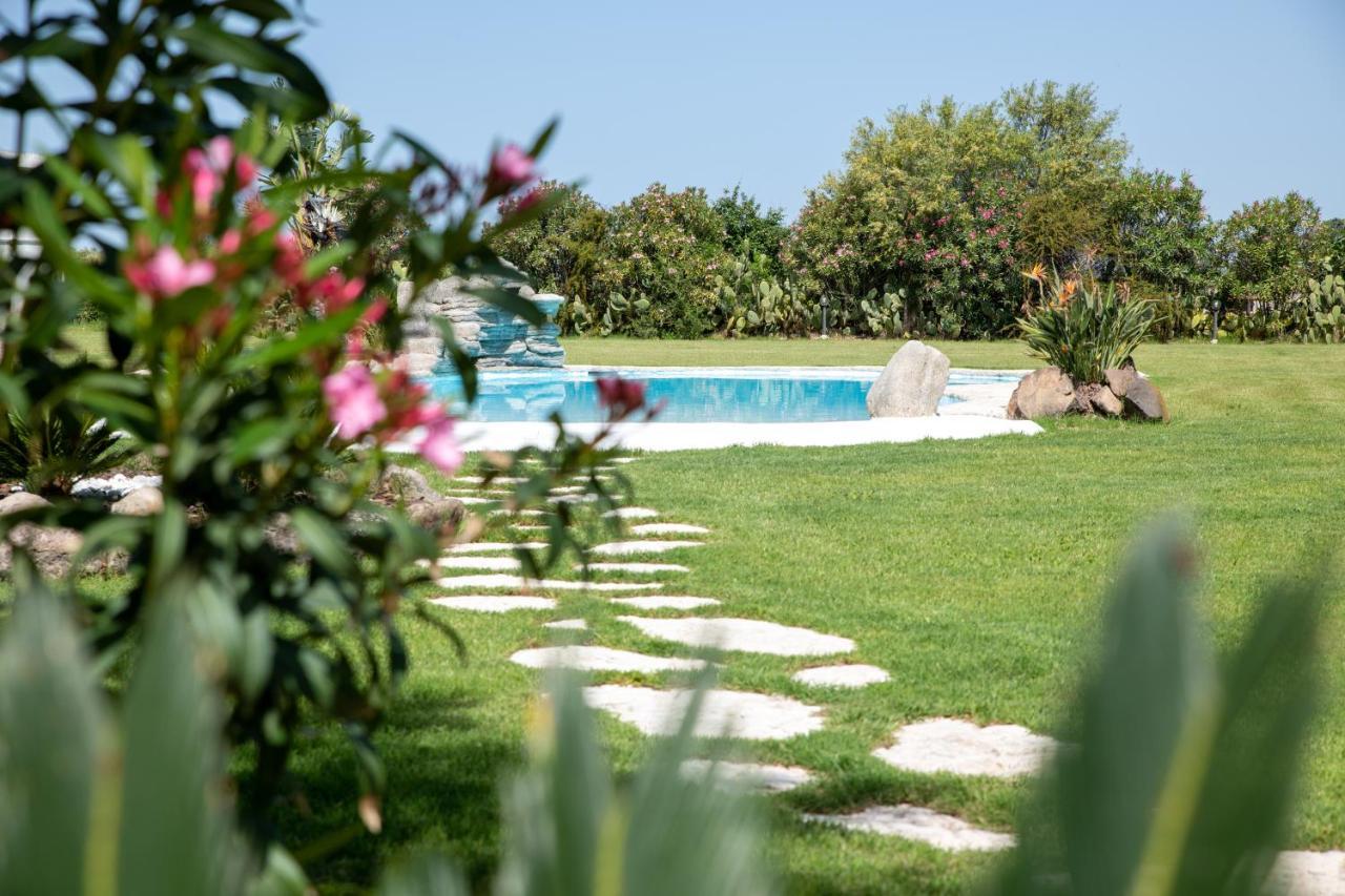 Agriturismo Santa Lucia Tratalias Экстерьер фото