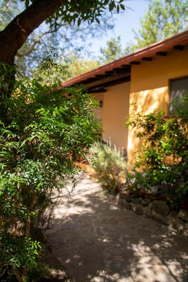 Agriturismo Santa Lucia Tratalias Экстерьер фото